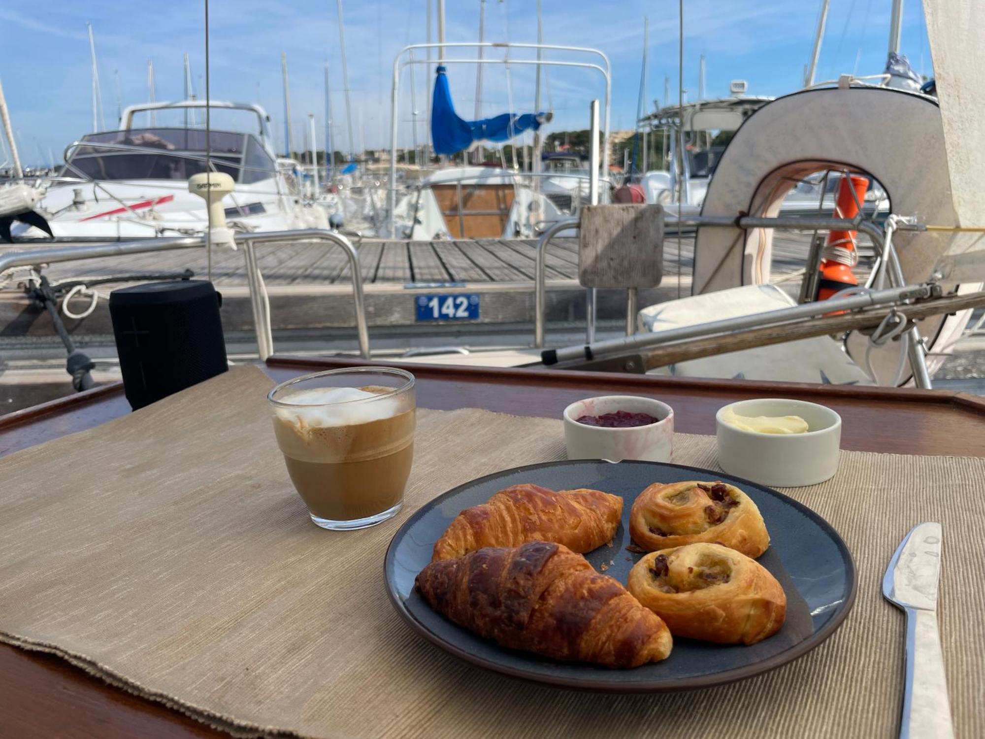 Yacht Studio Galarne Saint-Raphaël Dış mekan fotoğraf